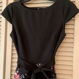 Ladies Vfshow Vfemage knit floral dress